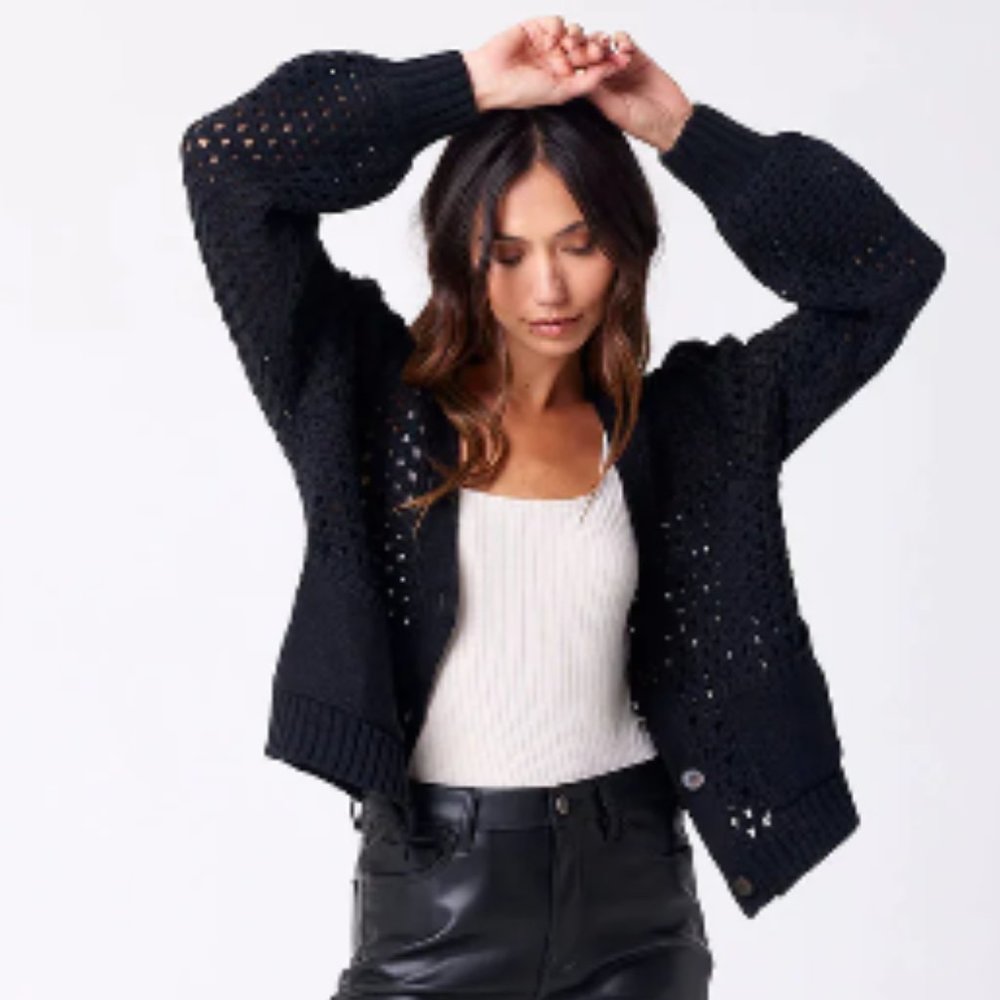 Brand New Without Tags - Saltwater Luxe - Size Large